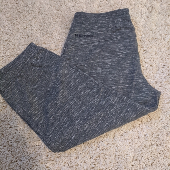 Under Armour semi fitted cold gear capri joggers - Picture 6 of 8